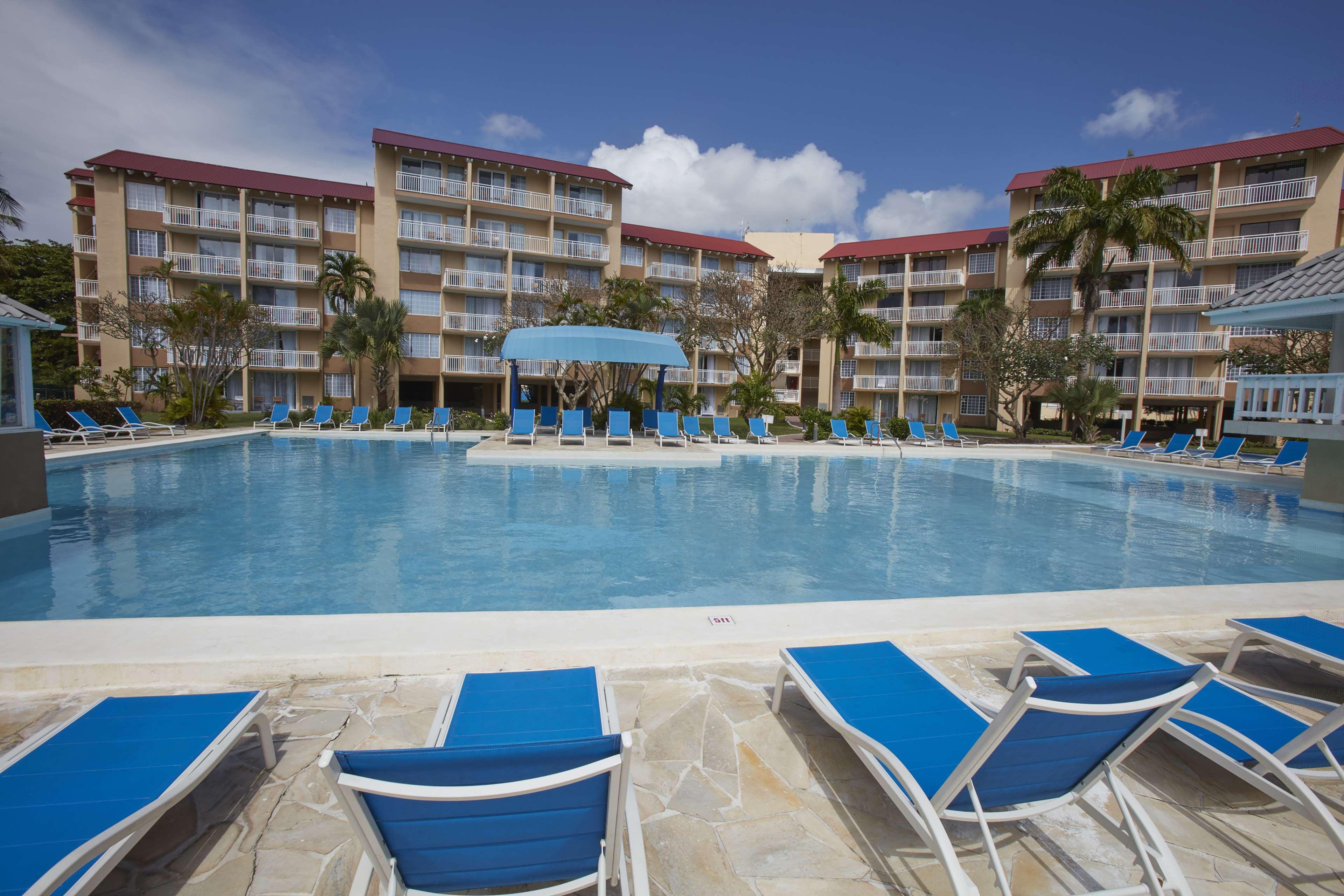 Divi Southwinds Beach Resort Christ Church Exteriér fotografie